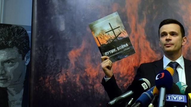 Співавтори "доповіді Нємцова" можуть потрапити за грати у Росії Співавтори "доповіді Нємцова" можуть потрапити за грати у Росії