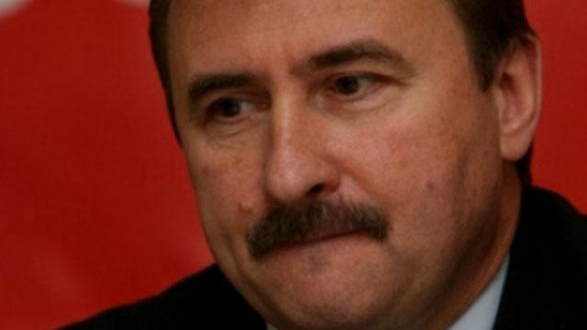Потерпілі вимагають у Попова понад 20 мільйонів гривень Потерпілі вимагають у Попова понад 20 мільйонів гривень