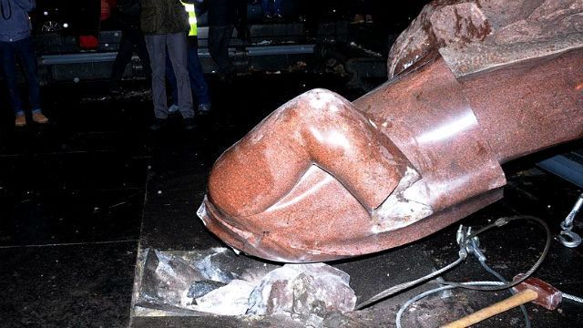 До 24 серпня Київ повністю зачистять від Ленінів До 24 серпня Київ повністю зачистять від Ленінів