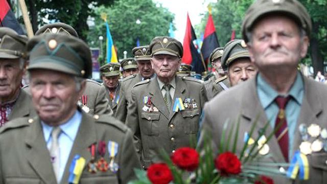 Порошенко хоче вдосконалити закон про УПА Порошенко хоче вдосконалити закон про УПА