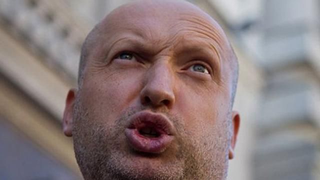 Турчинов говорит, что ЕС — это чистые подъезды Турчинов говорит, что ЕС — это чистые подъезды