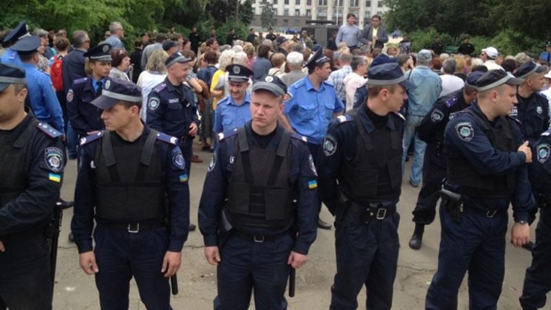 В Одессе едва не случилась массовая потасовка