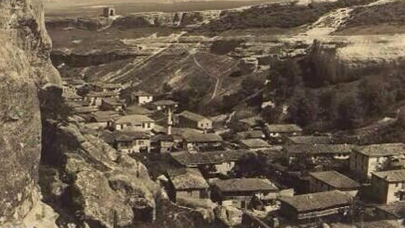 Як нищили кримськотатарський народ. Село в Криму до депортації і тепер Як нищили кримськотатарський народ. Село в Криму до депортації і тепер