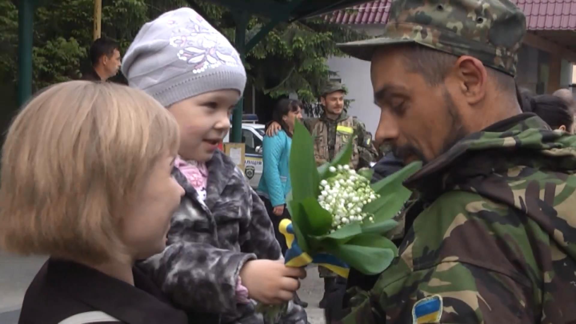 Закончится война, и Россия увидит, какая Украина сильная. В Тернополе встретили бойцов АТО