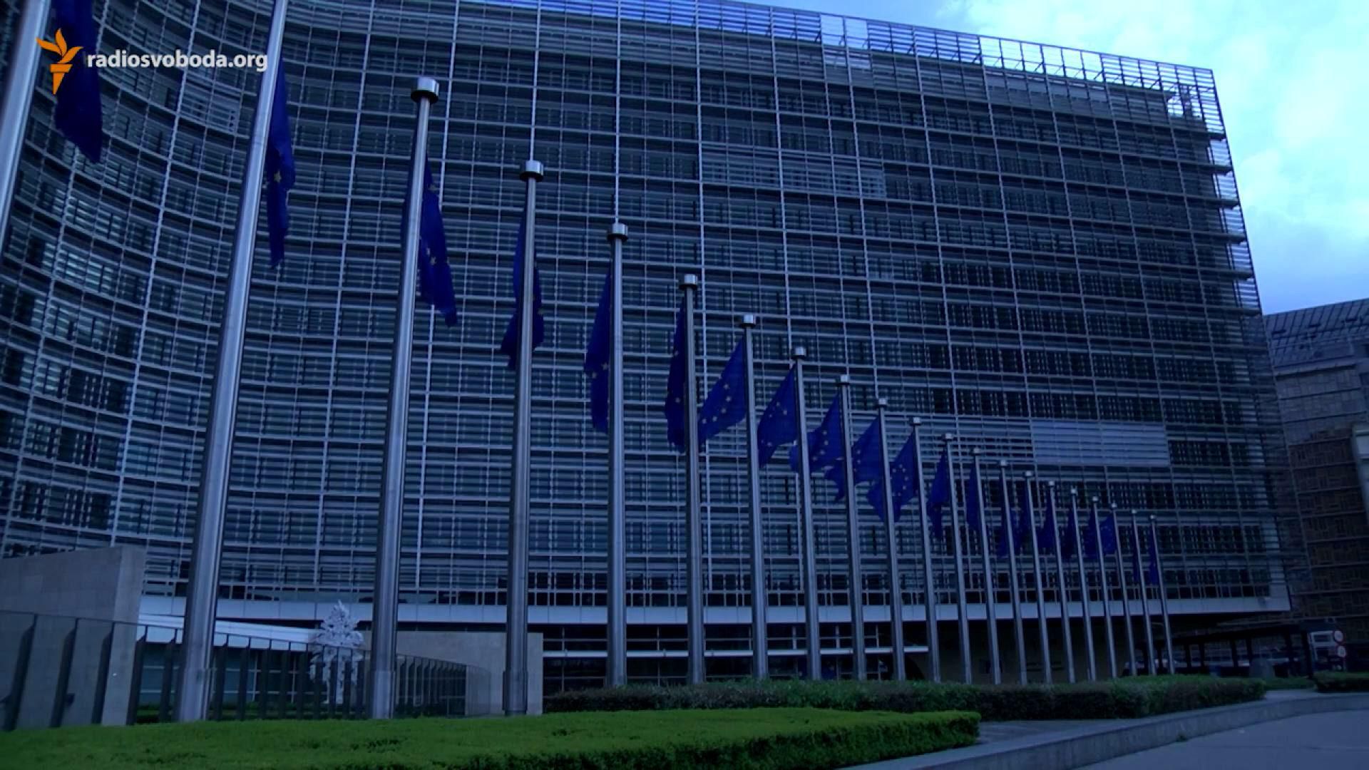 Росія пішла на поступки у питанні зони вільної торгівлі України з ЄС Росія пішла на поступки у питанні зони вільної торгівлі України з ЄС