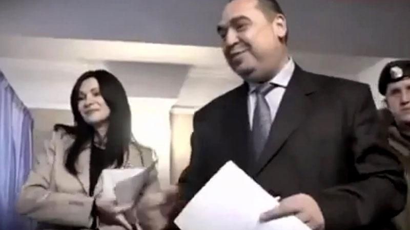 Донька Плотницького очолила мережу супермаркетів у "ЛНР" Донька Плотницького очолила мережу супермаркетів у "ЛНР"