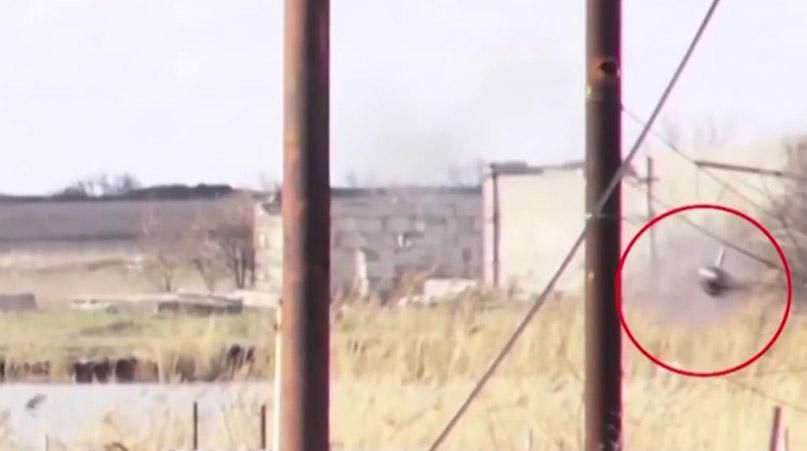 Оператор боевиков снял на видео, как в него попадает ракета