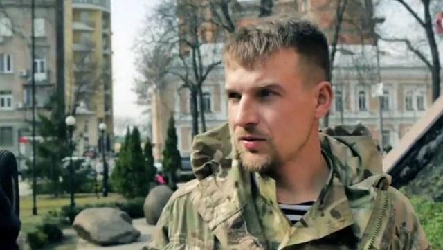 Що насправді відбувається у Щасті розкаже боєць АТО Що насправді відбувається у Щасті розкаже боєць АТО