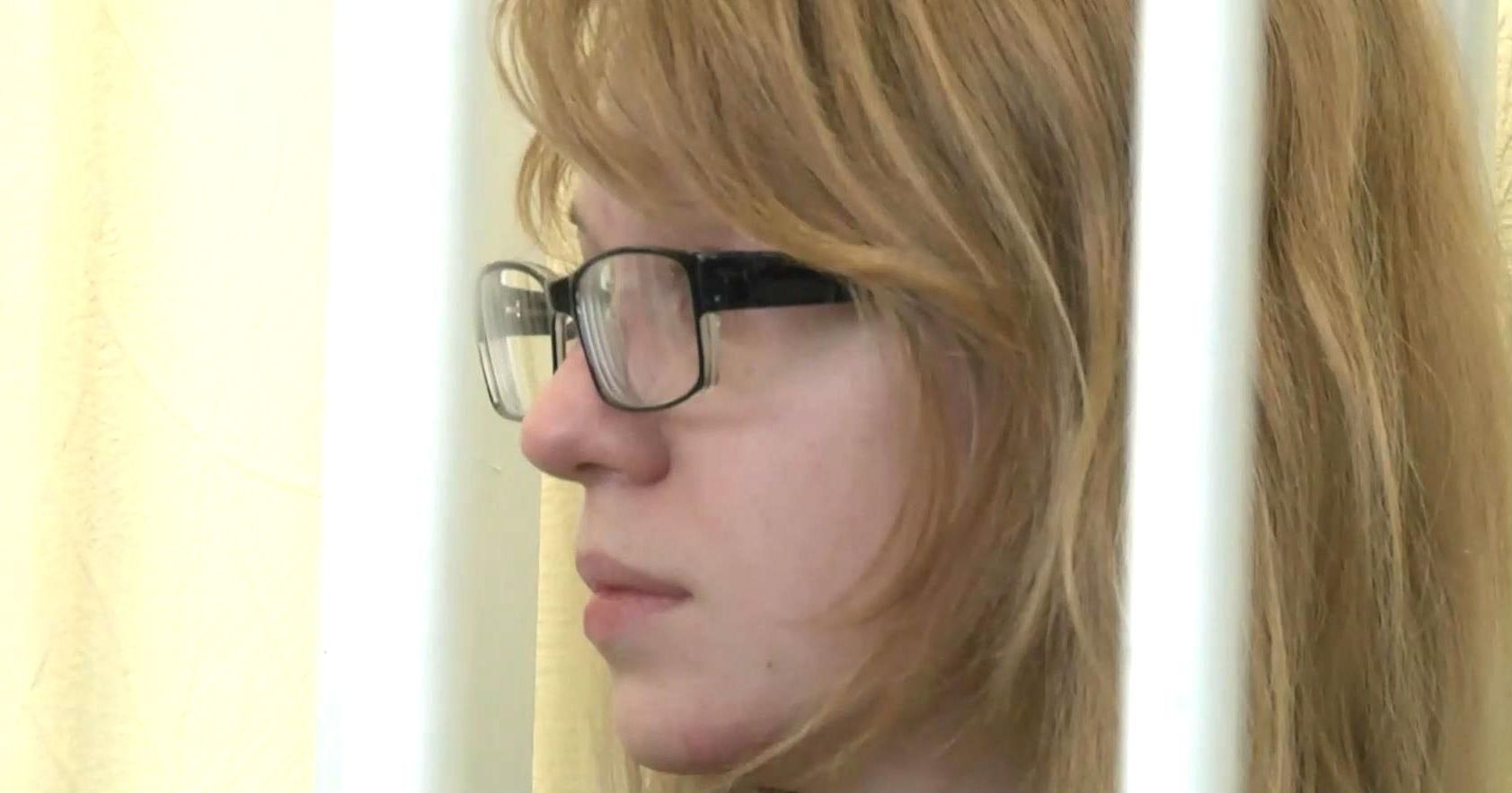 18-летнюю девушку обвиняют в причастности к расстрелу поста ГАИ 18-летнюю девушку обвиняют в причастности к расстрелу поста ГАИ