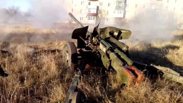 Терористи обстріляли Піски запалювальними боєприпасами Терористи обстріляли Піски запалювальними боєприпасами