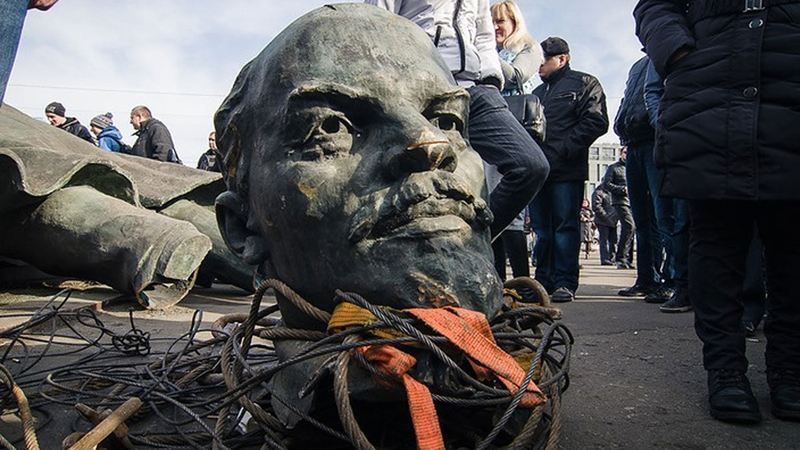 Російське міністерство культури пообіцяло захистити Леніна