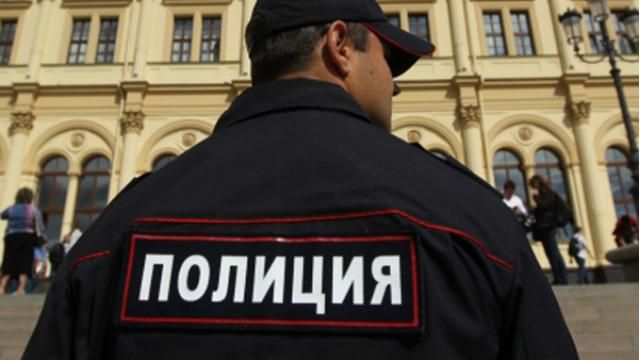 Окупанти затримали трьох журналістів у Криму Окупанти затримали трьох журналістів у Криму