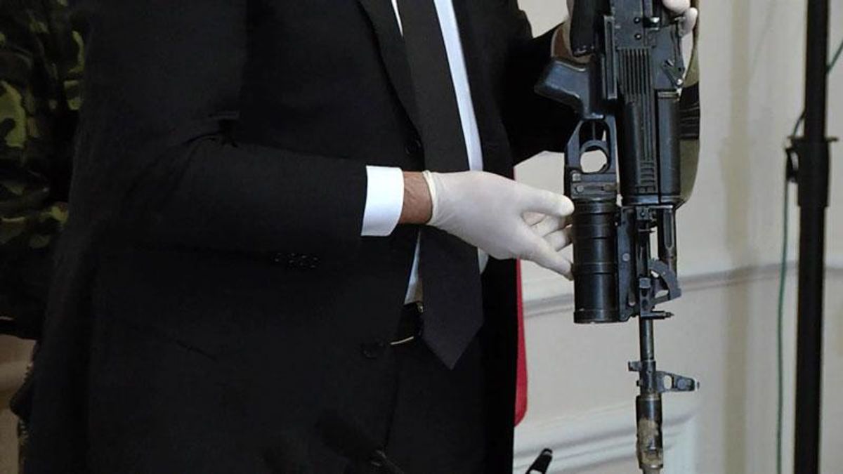 У СБУ показали зброю військових Росії на Донбасі У СБУ показали зброю військових Росії на Донбасі