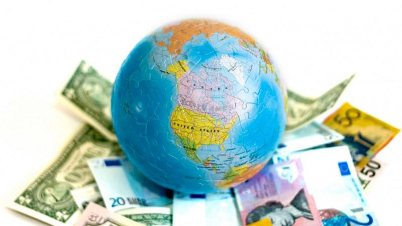 Помощь закончилась? Иностранные инвесторы требуют в Украины миллиарды