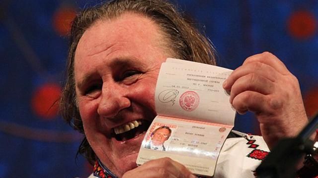 Жерар Депардье в Каннах кричал "Слава Украине" Жерар Депардье в Каннах кричал "Слава Украине"