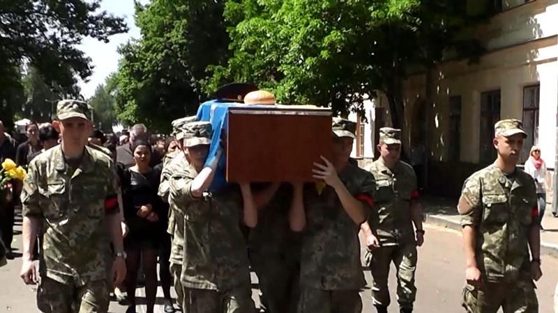В поисках погибшего сына, мать ездила к террористу Захарченко