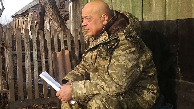 В Луганской области поврежден водопровод: вода заливает дома и укрепления бойцов