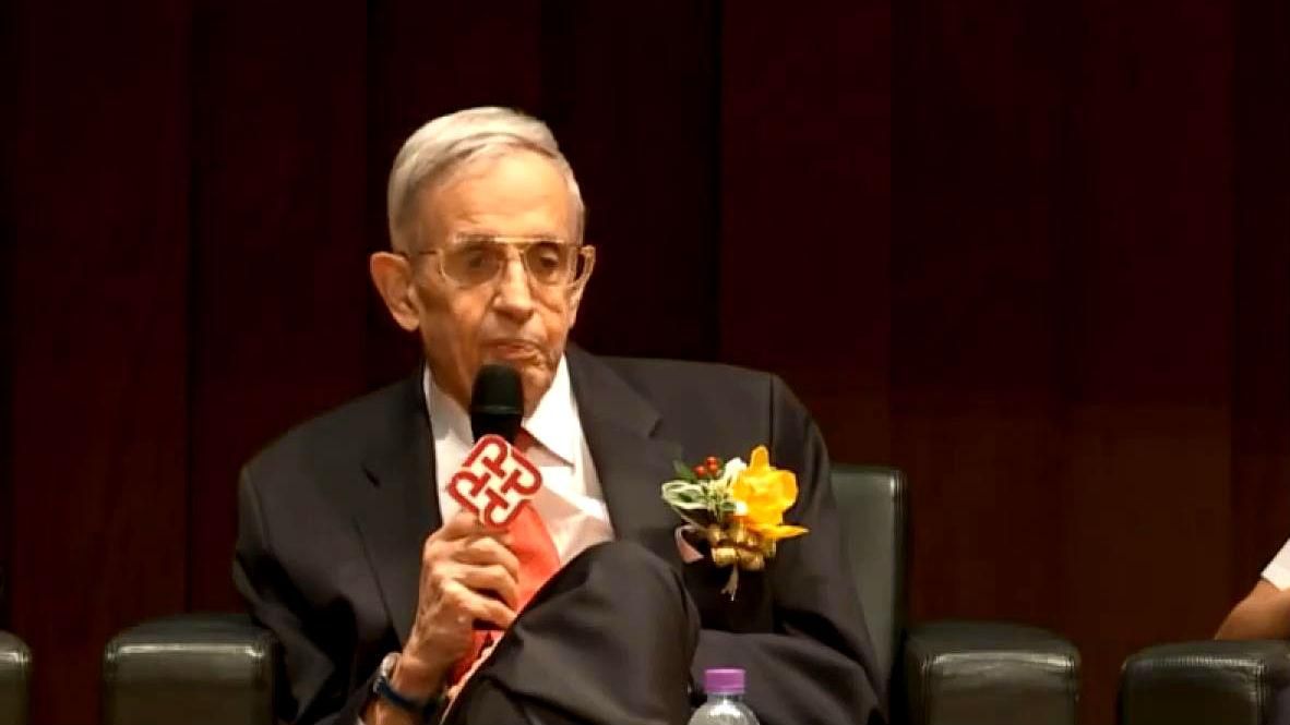 Катастрофа унесла жизнь нобелевского лауреата по экономике Катастрофа унесла жизнь нобелевского лауреата по экономике