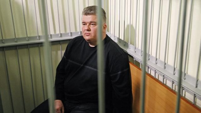 Суд продлил пребывание бывшего главного "чрезвычайника" под залогом Суд продлил пребывание бывшего главного "чрезвычайника" под залогом