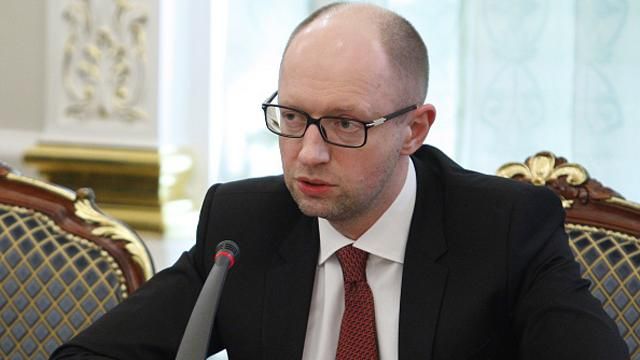 Яценюк розповів, коли очікувати новий наступ російських військ