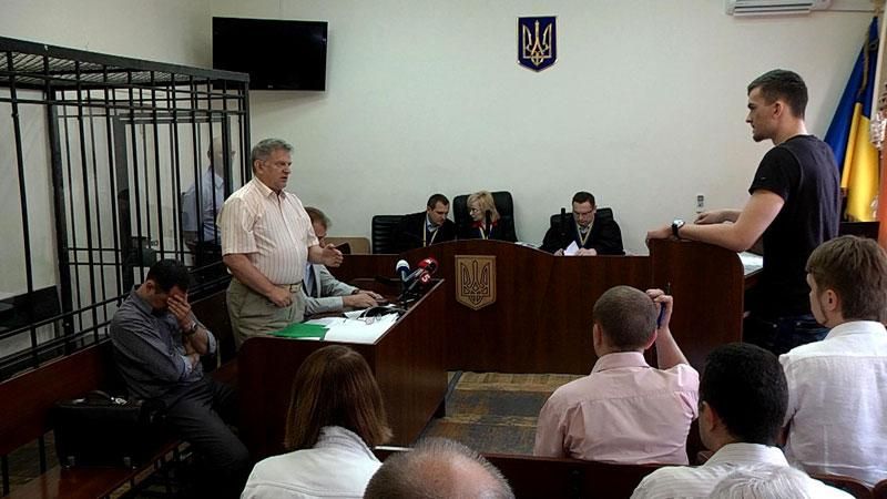 Избитые на Майдане студенты дали показания Избитые на Майдане студенты дали показания