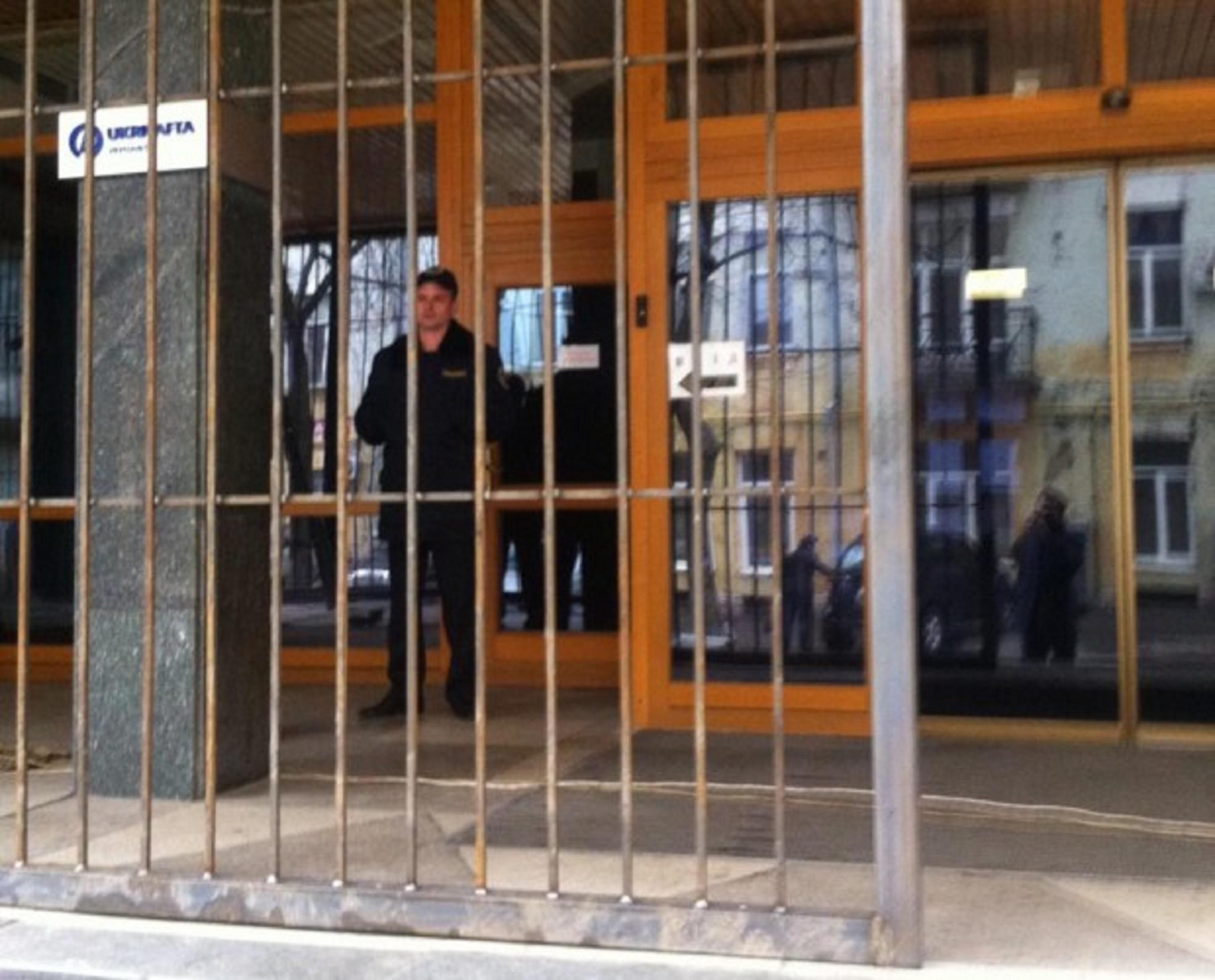 Депутат пояснила, навіщо бійці "Привату" прийшли в "Укрнафту" Депутат пояснила, навіщо бійці "Привату" прийшли в "Укрнафту"