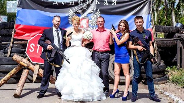 Фінляндія депортувала сім’ю бойовика "ДНР" Фінляндія депортувала сім’ю бойовика "ДНР"