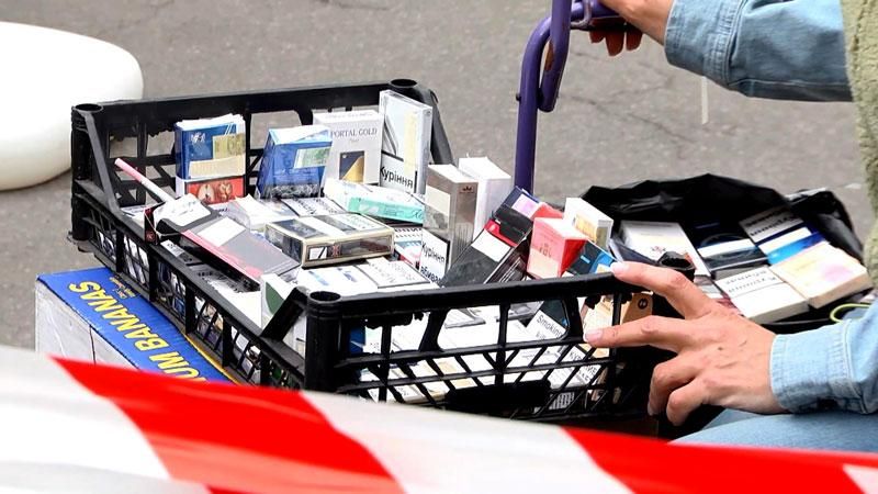 Активісти пропонують боротися з бабусями-реалізаторами цигарок Активісти пропонують боротися з бабусями-реалізаторами цигарок