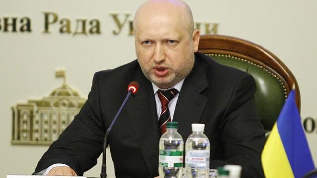 Поновлення бойових дій на Донбасі закінчиться війною в Євразії, — Турчинов Поновлення бойових дій на Донбасі закінчиться війною в Євразії, — Турчинов