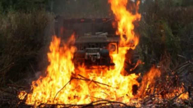 Проросійські ЗМІ запустили новий фейк про українських бійців і американський "Хаммер" Проросійські ЗМІ запустили новий фейк про українських бійців і американський "Хаммер"