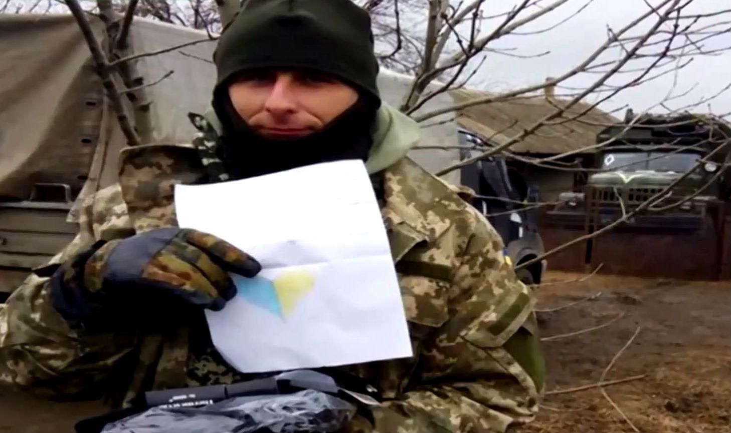 Дівчина-аутист пожертвувала своїм волоссям заради українських військових Дівчина-аутист пожертвувала своїм волоссям заради українських військових