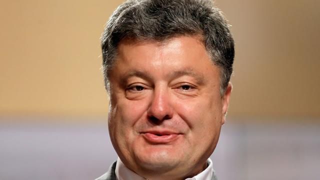 Гройсман написал письмо о выдвижении Порошенко на Нобелевскую премию Гройсман написал письмо о выдвижении Порошенко на Нобелевскую премию