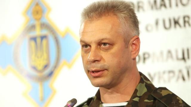 На Донбасі поранили 4 військових