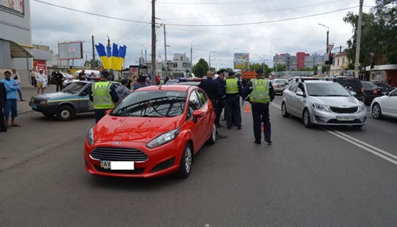 У Харкові під колеса машини потрапив 6-річний хлопчик У Харкові під колеса машини потрапив 6-річний хлопчик