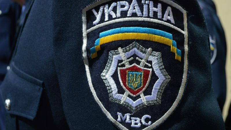 Возле Марьинки местные жители жестоко избили милиционера