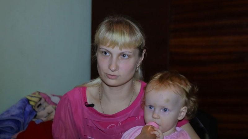 История матери-одиночки: как ей удалось сбежать из "ЛНР" История матери-одиночки: как ей удалось сбежать из "ЛНР"