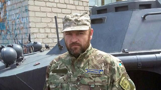 Дом заместителя комбата "Торнадо" сожгли после обвинения в контрабанде Дом заместителя комбата "Торнадо" сожгли после обвинения в контрабанде