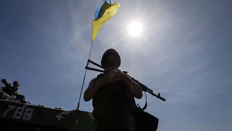 Террористы атакуют: за сутки ранили 8 украинских военных