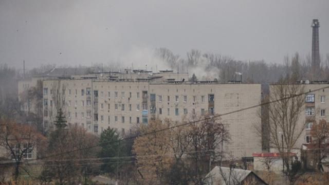 МВД: В Донецкой области от осколков погибли две женщины МВД: В Донецкой области от осколков погибли две женщины