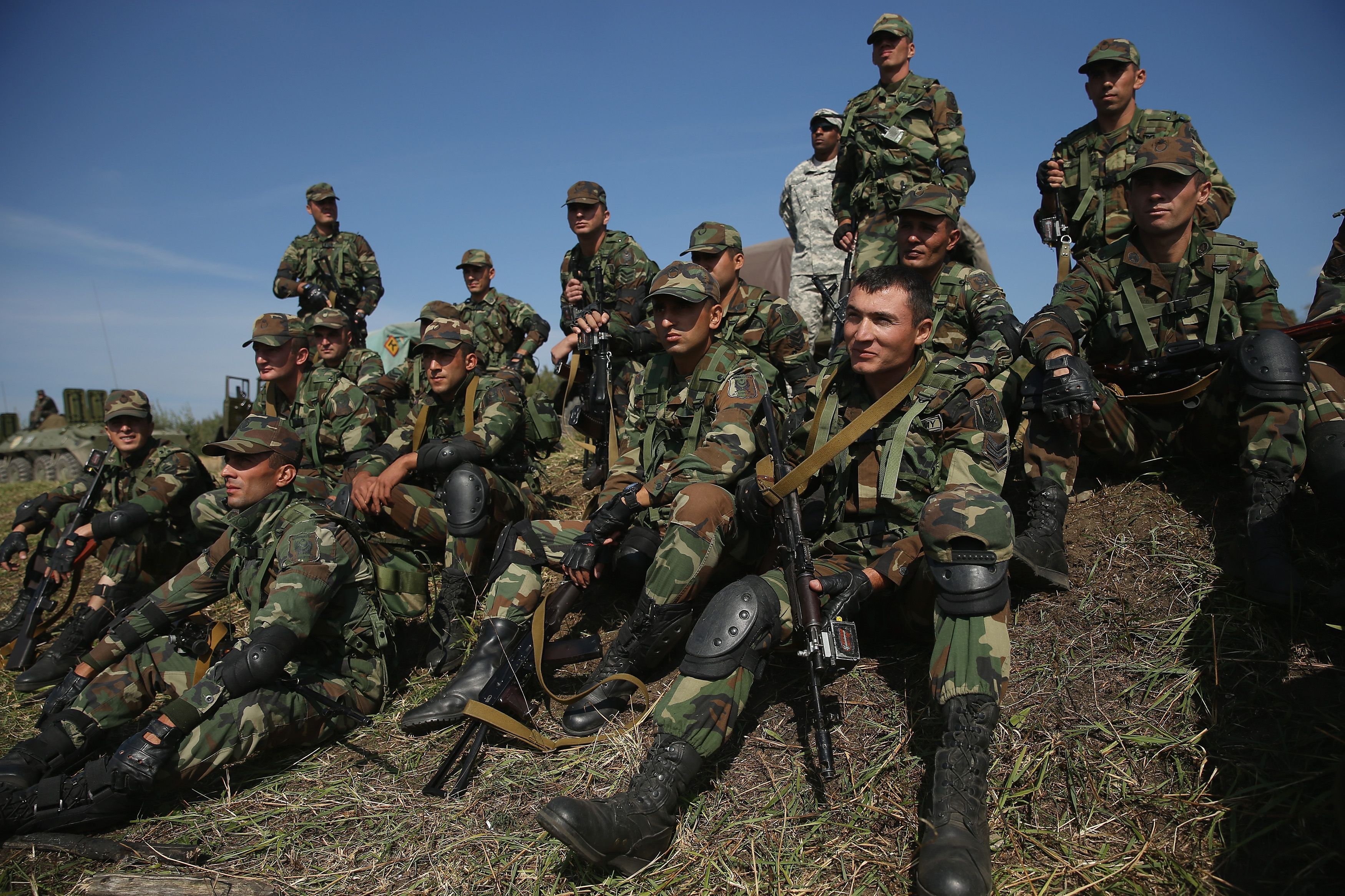 Якою може бути резервна армія України? (Інфографіка) Якою може бути резервна армія України? (Інфографіка)