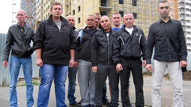 Біженці з Донбасу у Росії погрожують роботодавцю самоспаленням Біженці з Донбасу у Росії погрожують роботодавцю самоспаленням