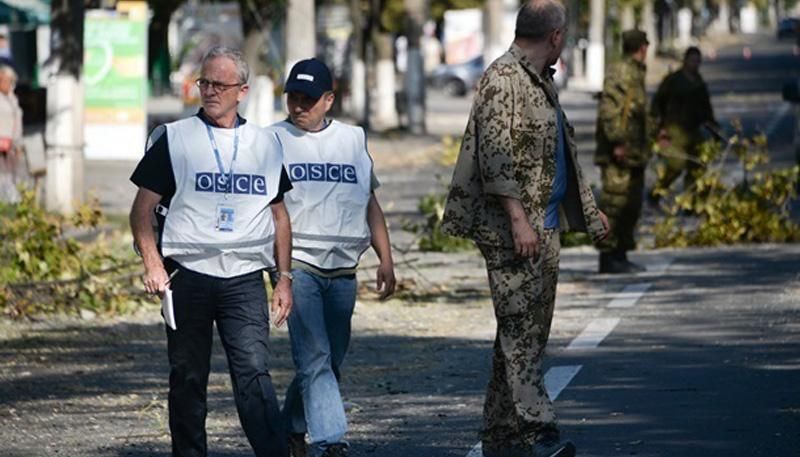 Россиянам запретили приезжать в Украину миротворцами Россиянам запретили приезжать в Украину миротворцами