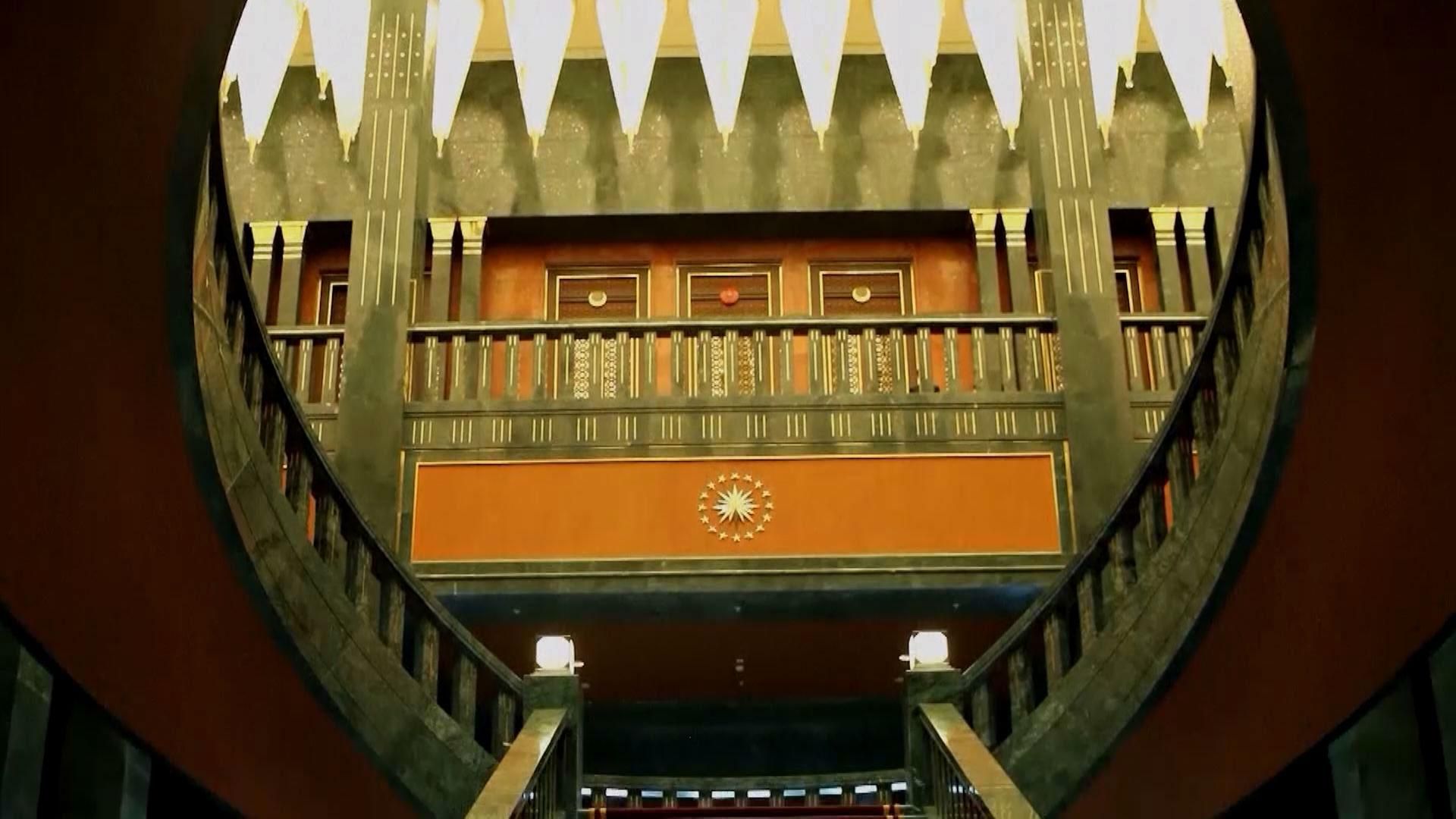 Президента Турции обвиняют в "грехах Януковича" Президента Турции обвиняют в "грехах Януковича"