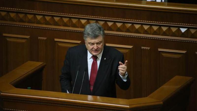 Порошенко готує Україну до великого наступу Путіна, — The Independent