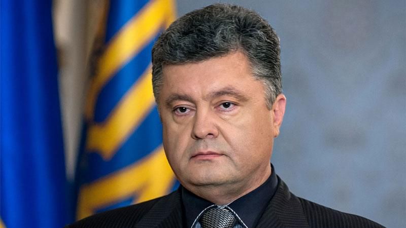 Порошенко не хоче міняти прем'єр-міністра Порошенко не хоче міняти прем'єр-міністра