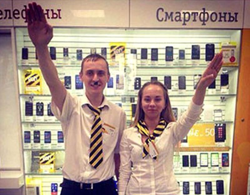 В России увольняют за нацистские шутки В России увольняют за нацистские шутки