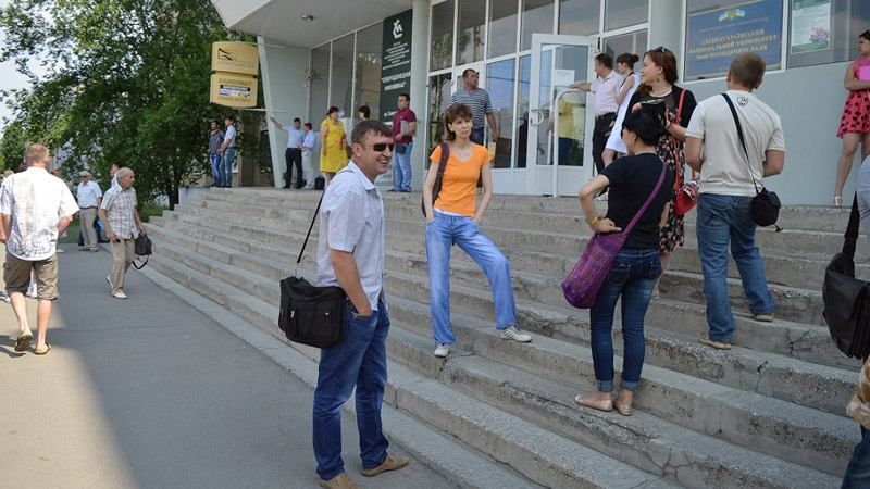 Москаля умилил митинг против него