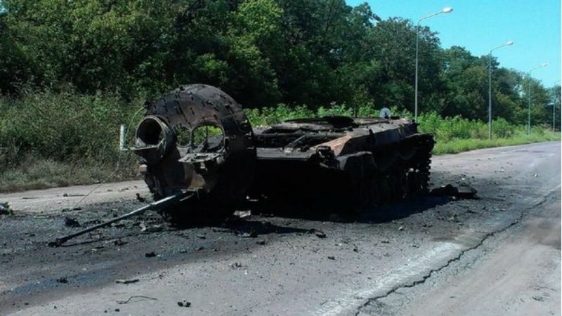 Наслідки війни: знищена бронетехніка на Донбасі