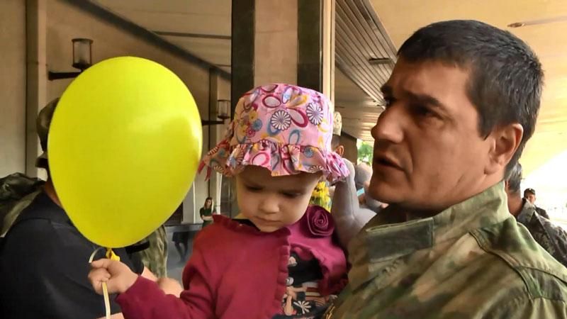 Герої Дебальцевого повернулися додому Герої Дебальцевого повернулися додому