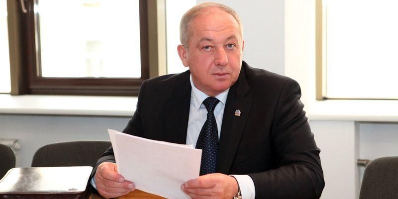 Порошенко вирішить долю голови Донецької ОДА Кіхтенка Порошенко вирішить долю голови Донецької ОДА Кіхтенка